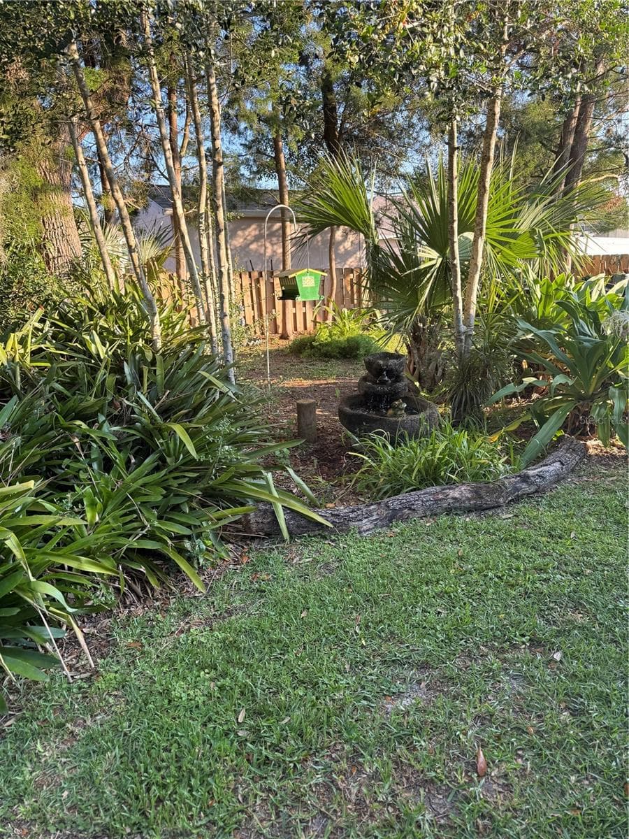88 FREEPORT LANE — photo 13 of 14