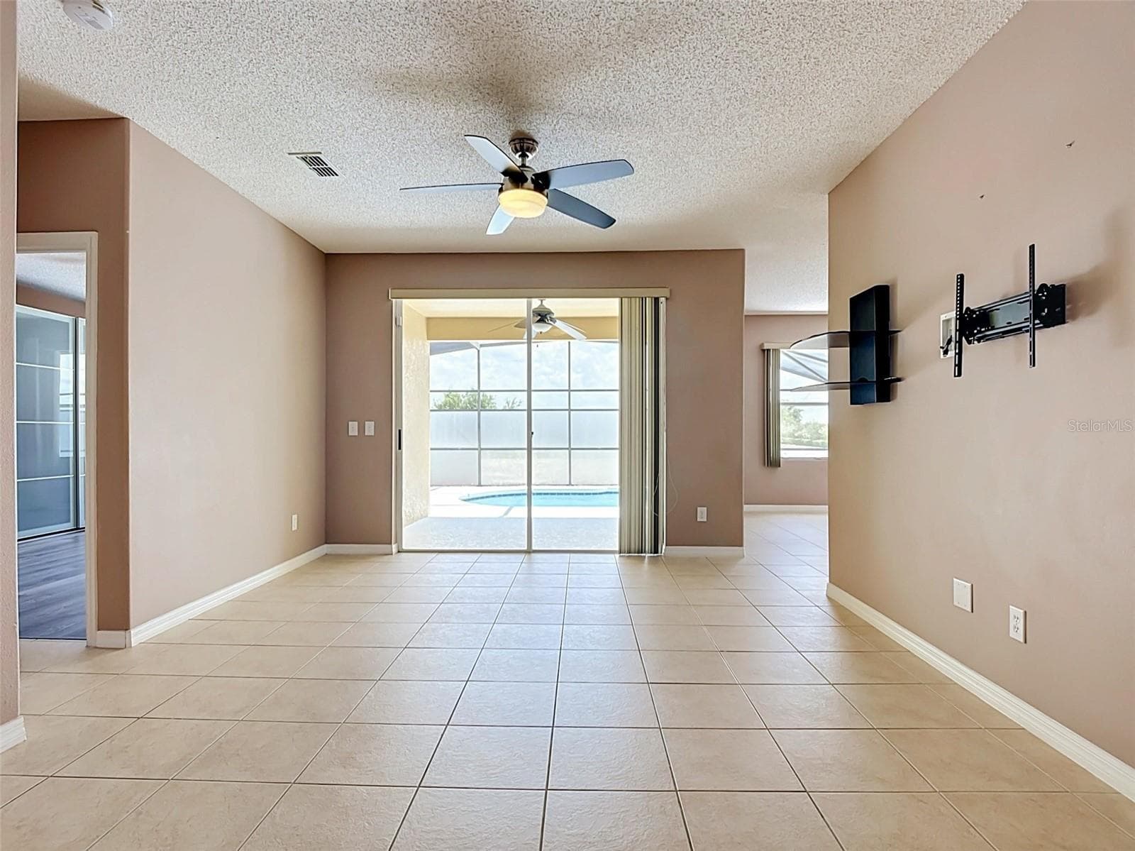 209 SUNSET VIEW DRIVE — photo 8 of 49