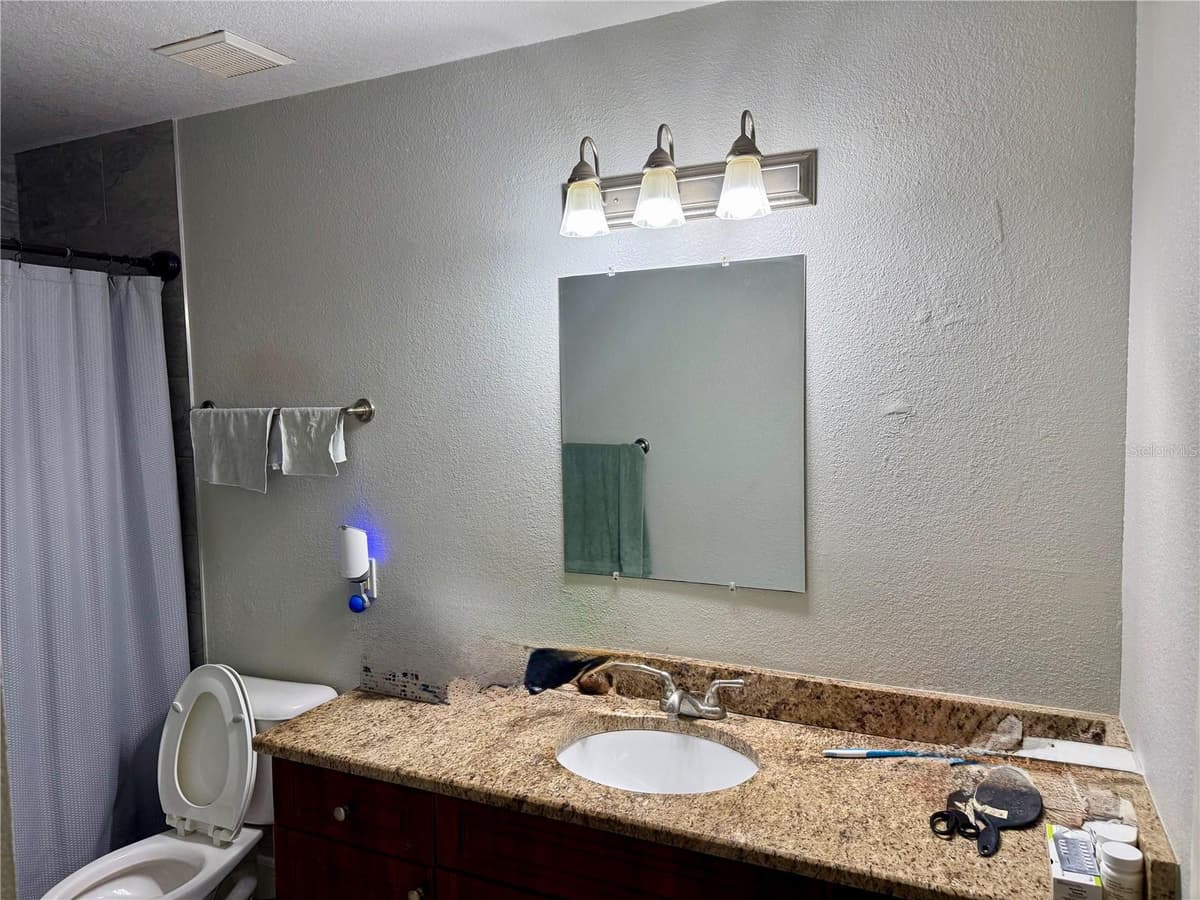 455 ALT 19 — photo 13 of 37