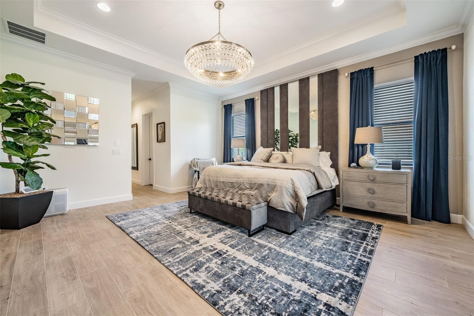 218 HAWK TALON DRIVE — photo 11 of 20
