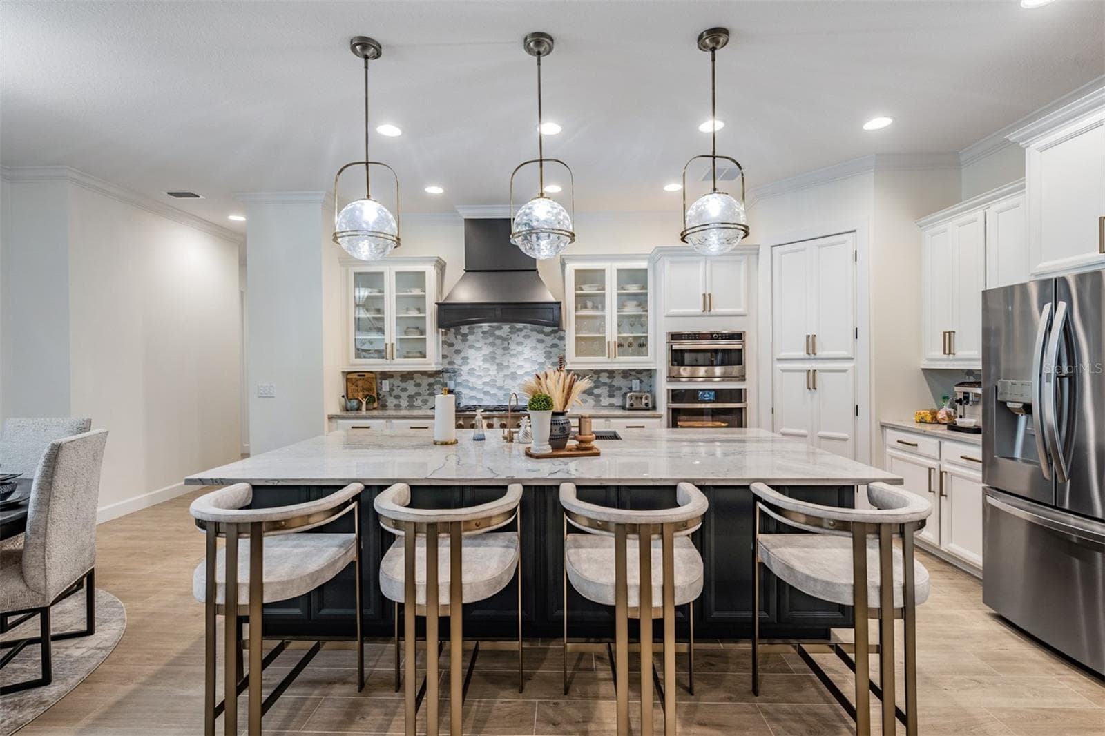 218 HAWK TALON DRIVE — photo 5 of 20