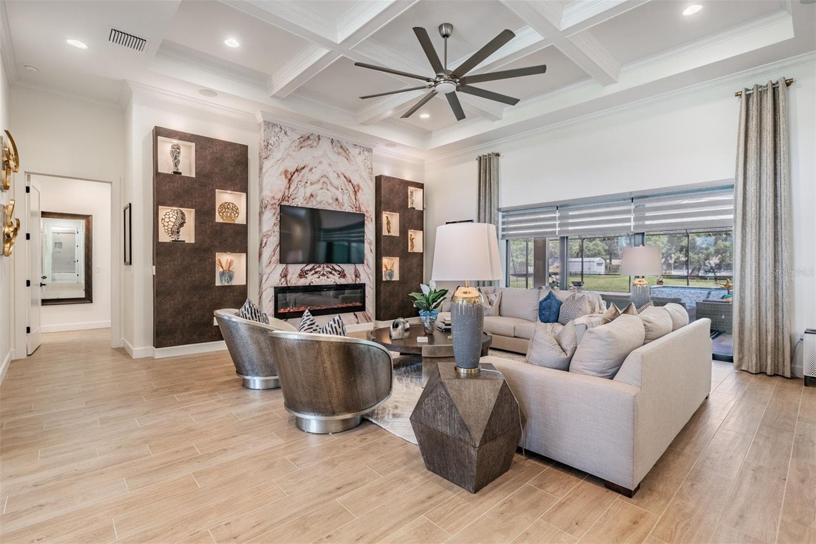 218 HAWK TALON DRIVE — photo 3 of 20