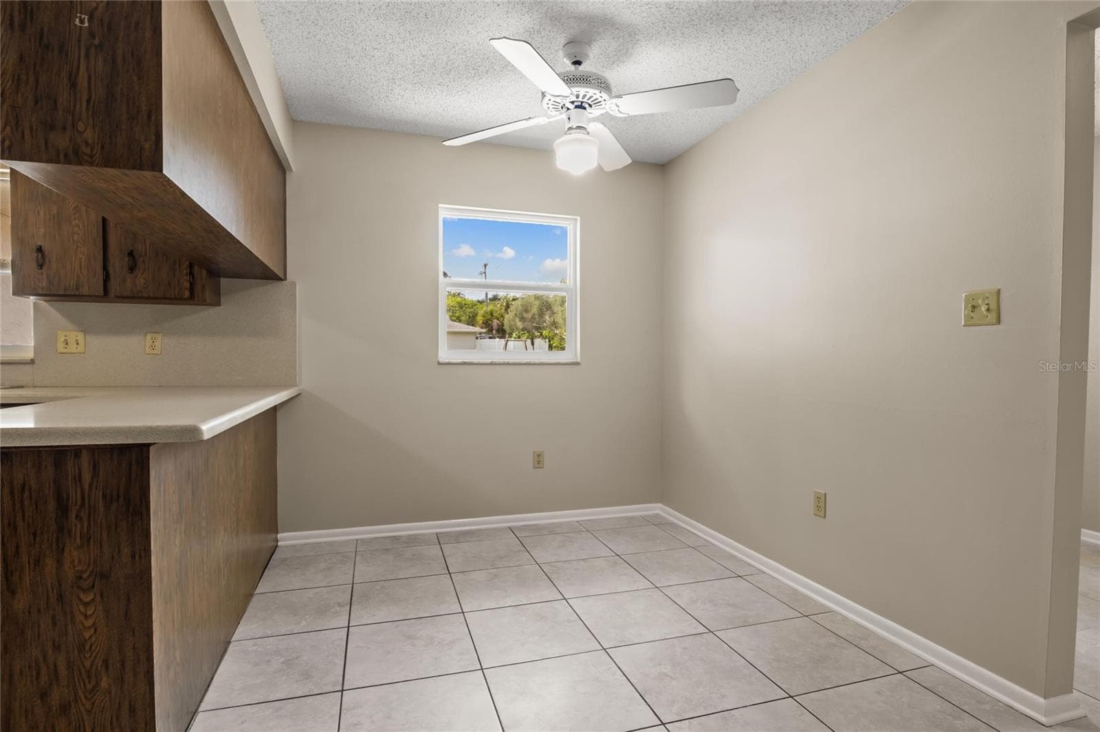2024 CHARNES COURT — photo 12 of 48