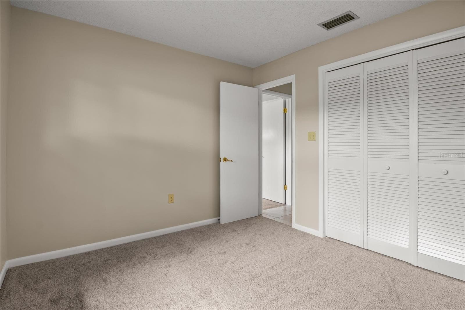2024 CHARNES COURT — photo 34 of 48