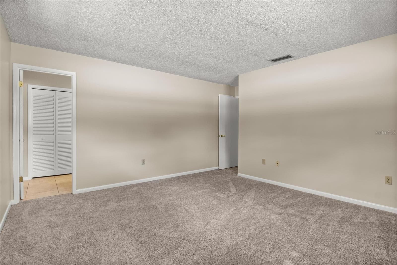 2024 CHARNES COURT — photo 30 of 48