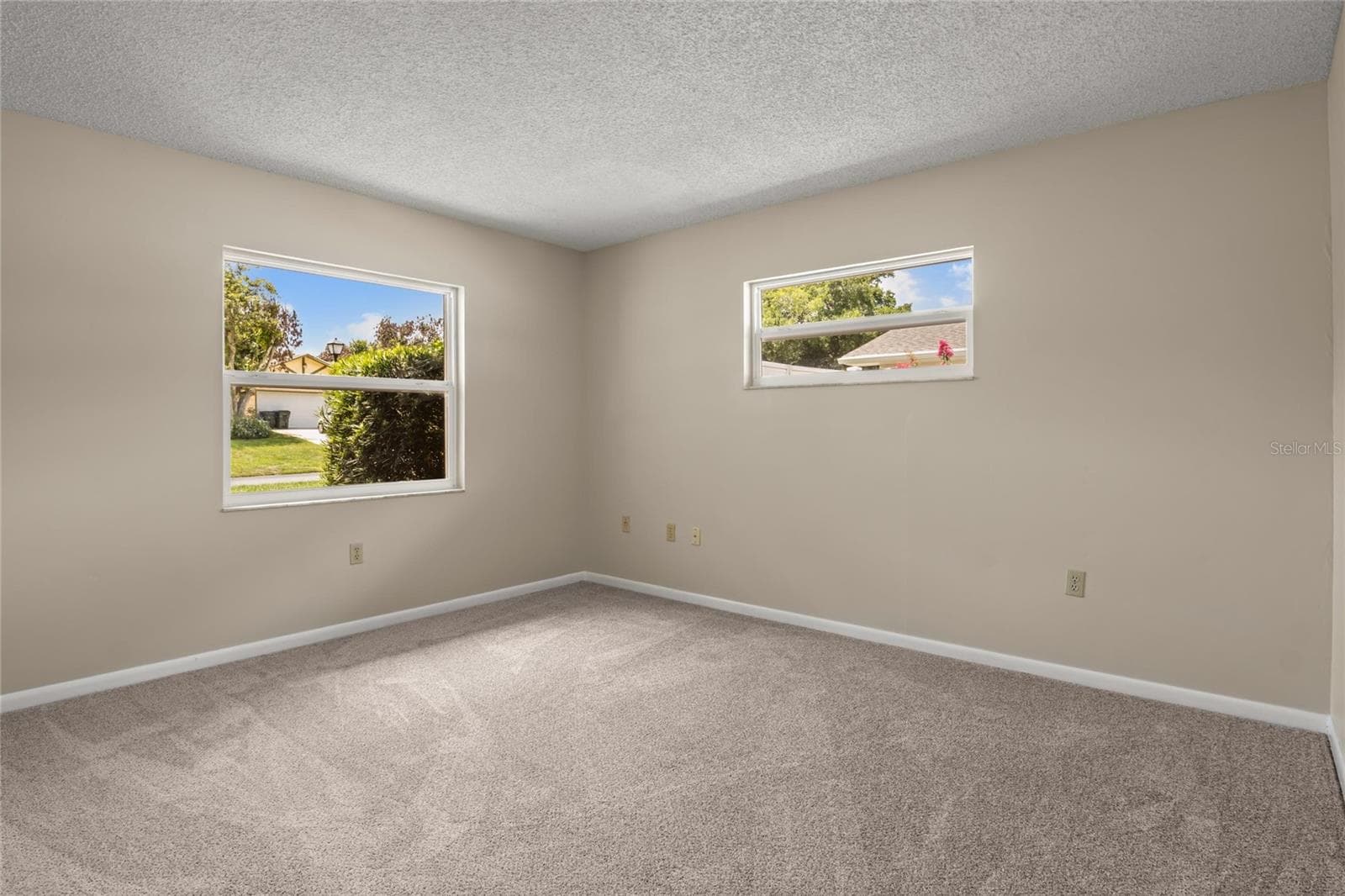 2024 CHARNES COURT — photo 33 of 48