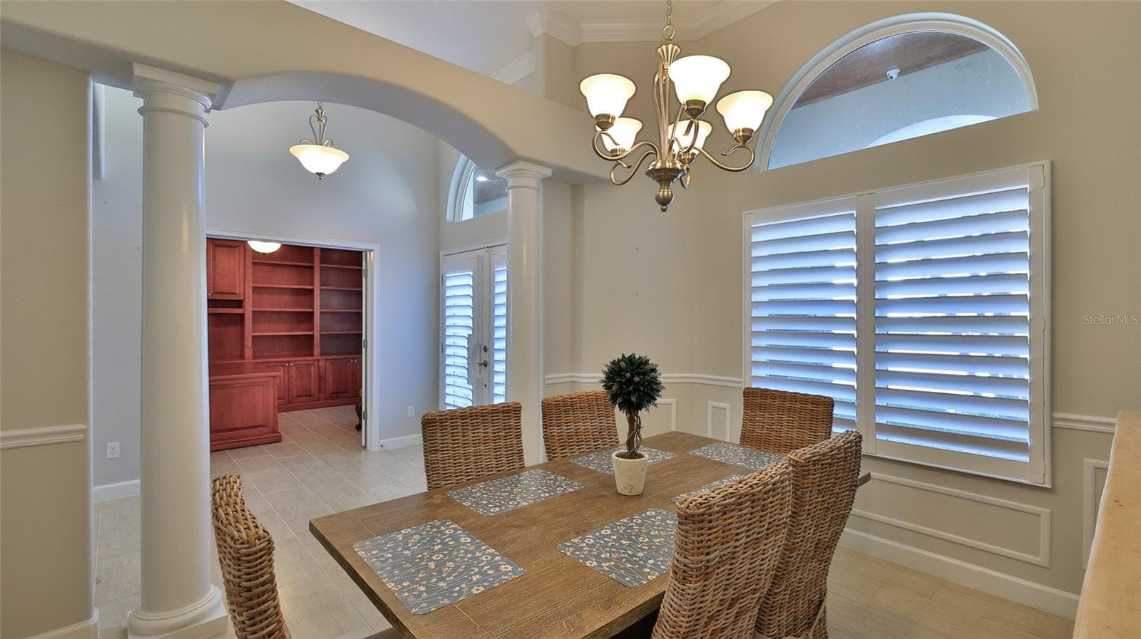 2904 PALMA LANE — photo 7 of 62