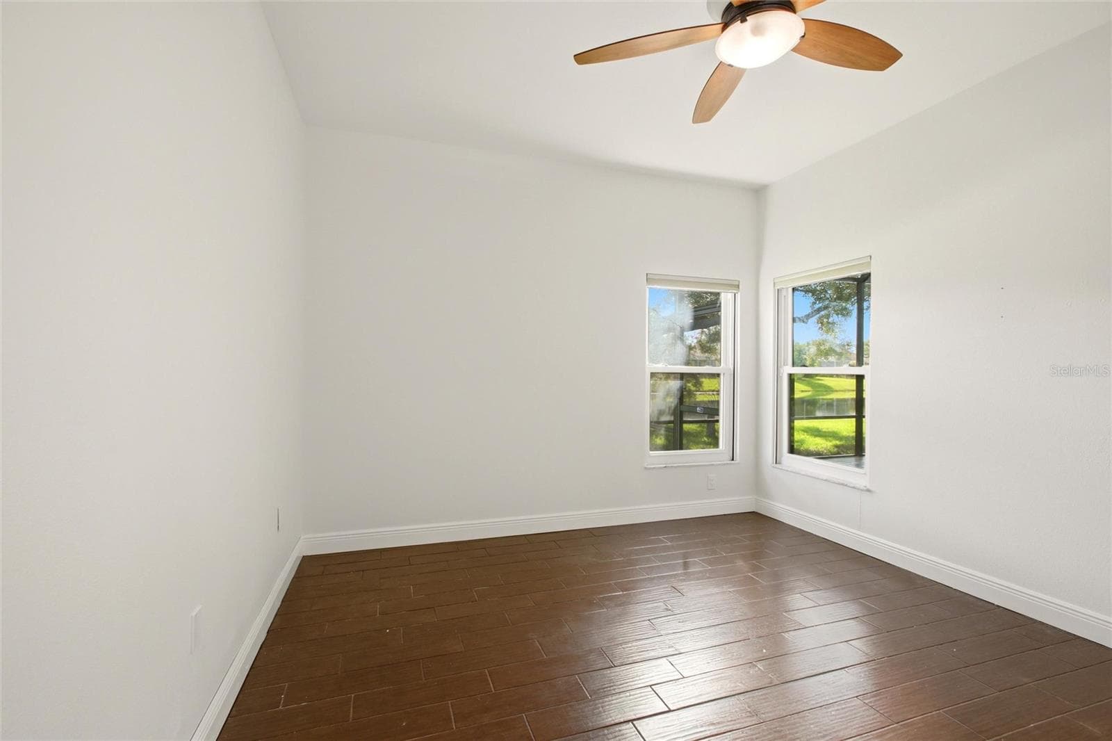 12347 HOLLYBUSH TERRACE — photo 17 of 51