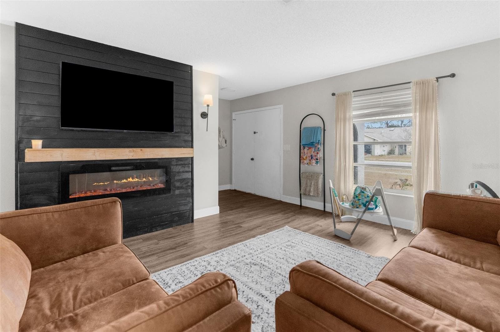 4666 KIRKLAND AVENUE — photo 4 of 24