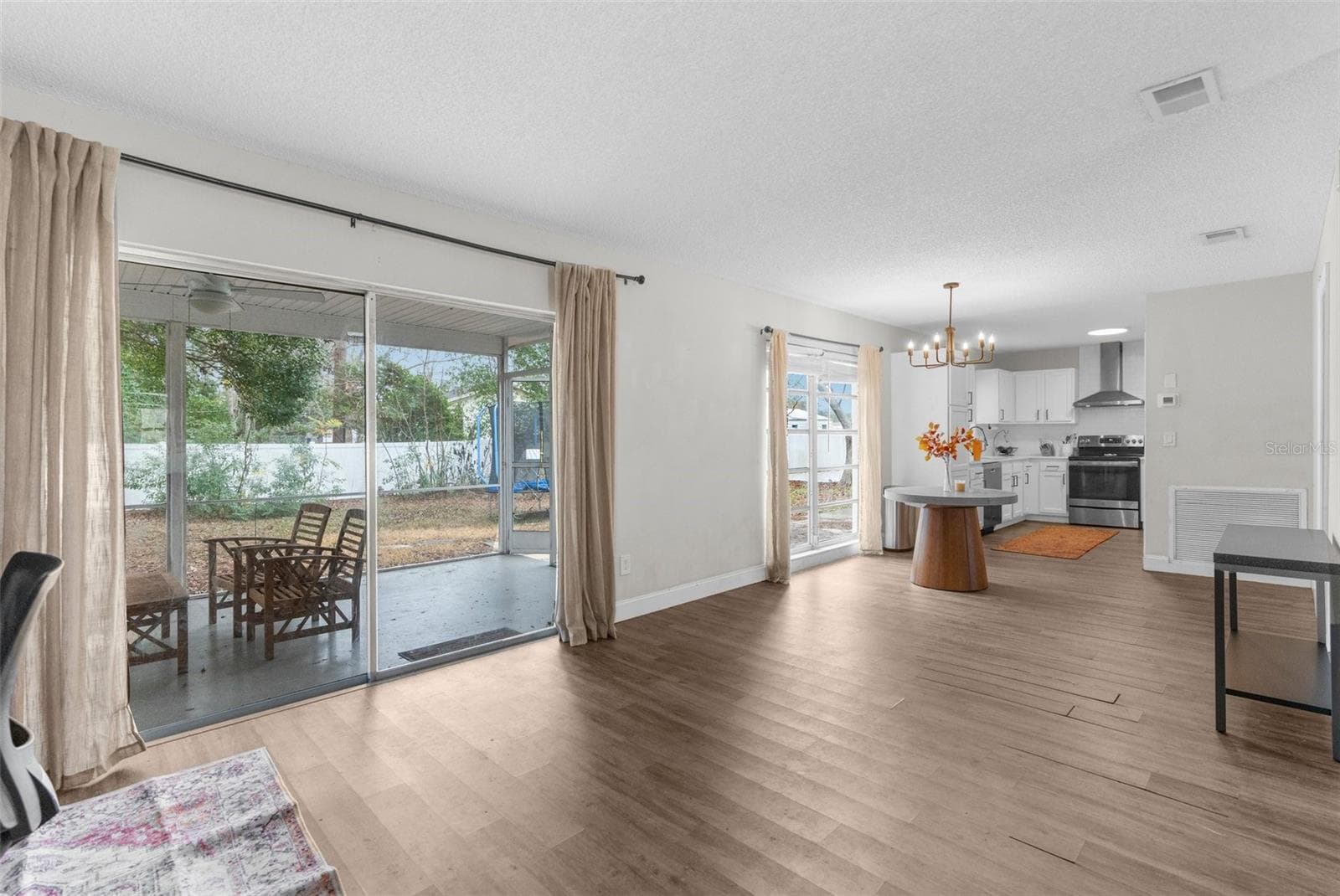 4666 KIRKLAND AVENUE — photo 6 of 24