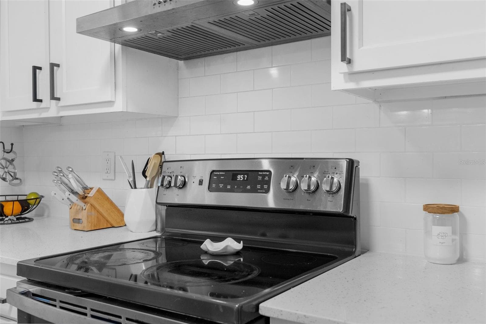 4666 KIRKLAND AVENUE — photo 12 of 24