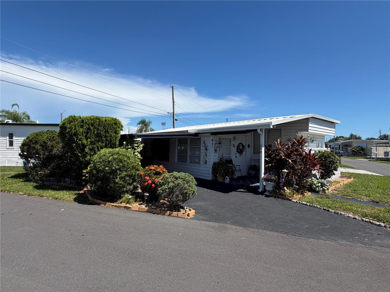 4187 72ND STREET — photo 3 of 3