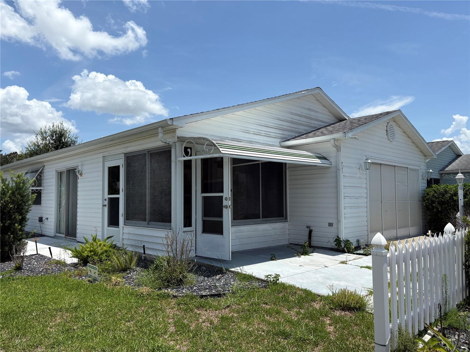 731 DUMAS STREET — photo 3 of 18