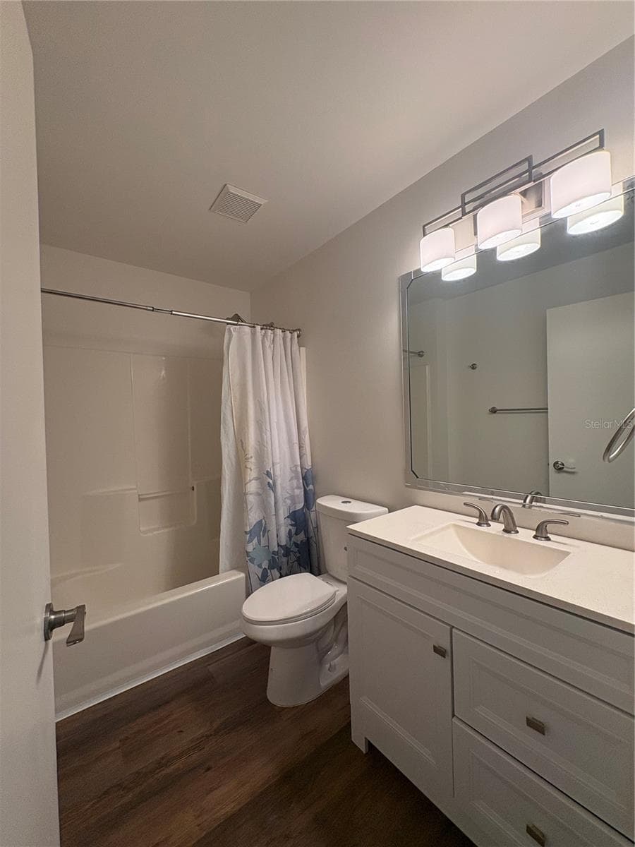 731 DUMAS STREET — photo 12 of 18