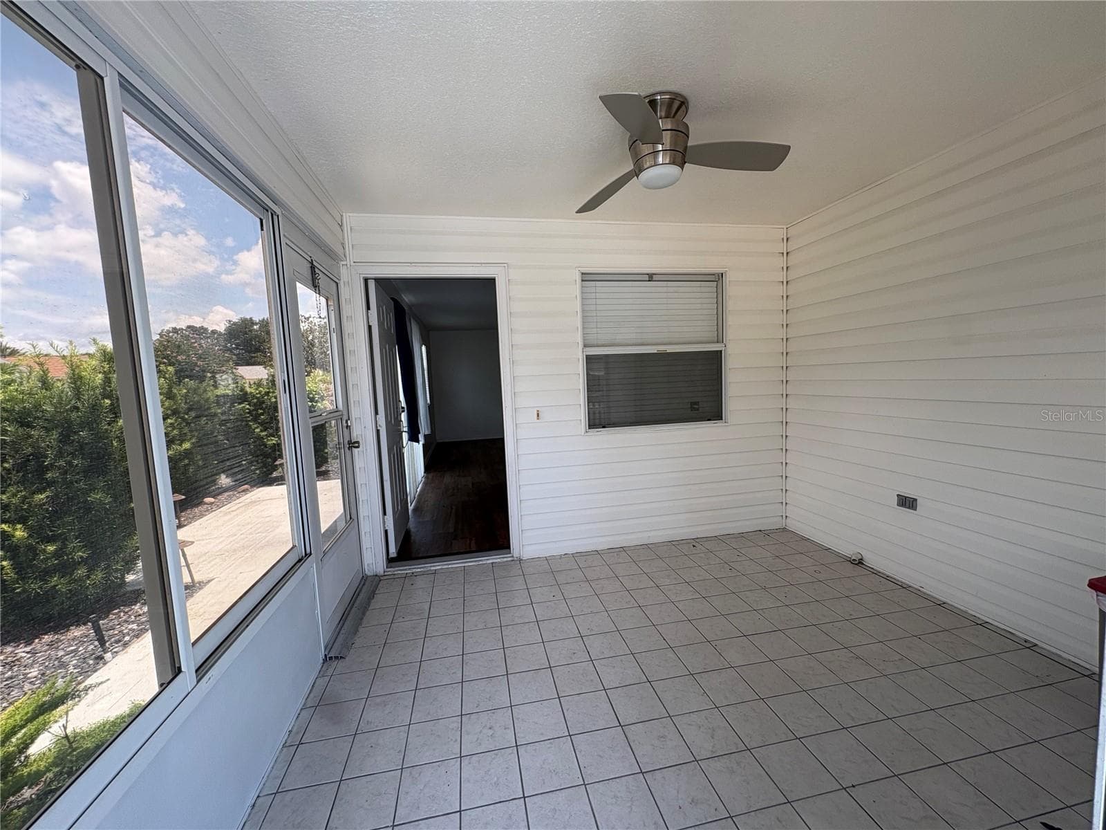 731 DUMAS STREET — photo 4 of 18