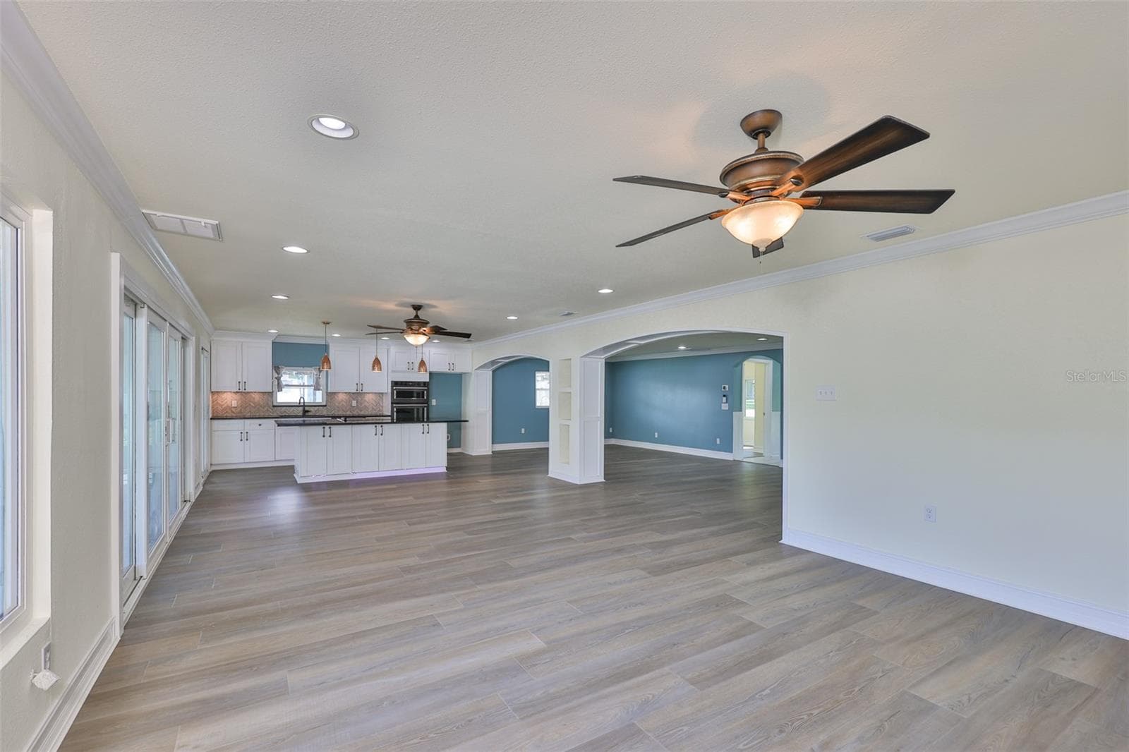 10922 PARK DRIVE — photo 30 of 53