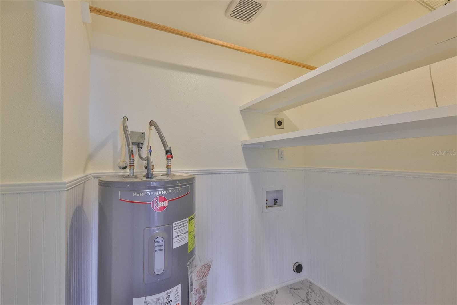 10922 PARK DRIVE — photo 10 of 53