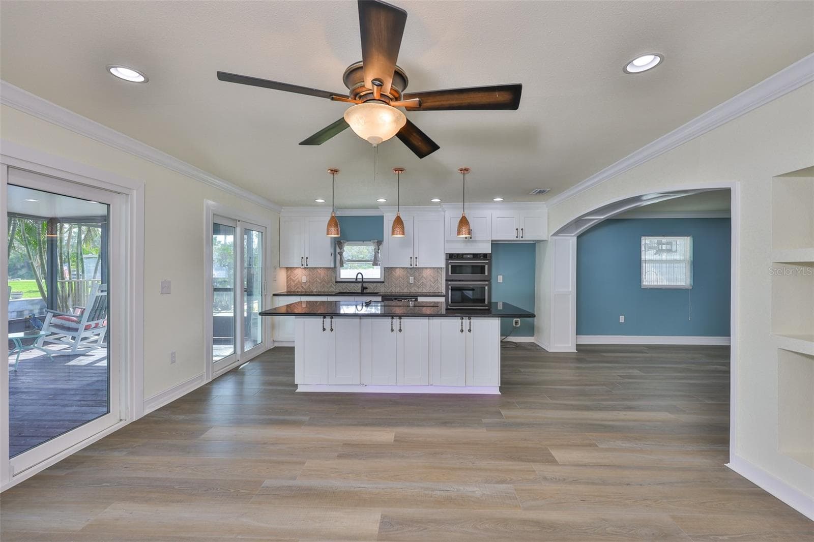 10922 PARK DRIVE — photo 21 of 53