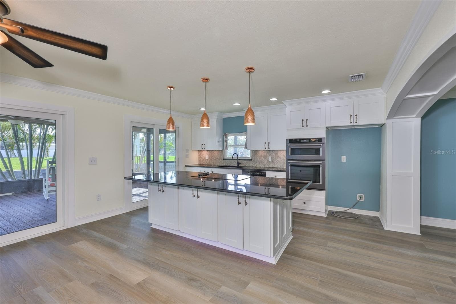 10922 PARK DRIVE — photo 20 of 53