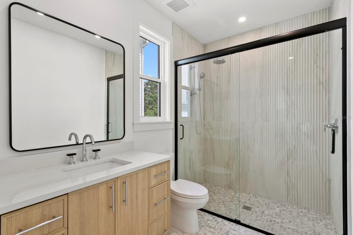 5023 DANTE AVENUE — photo 70 of 100