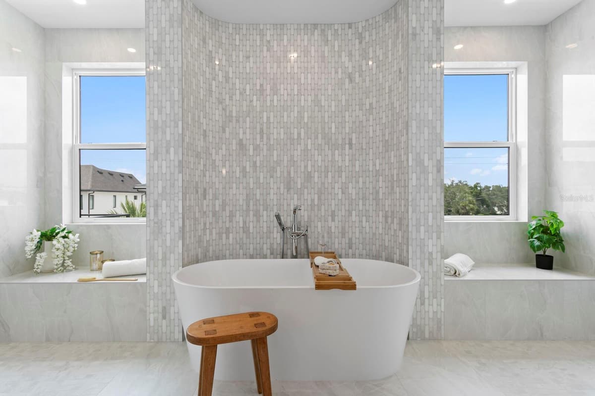 5023 DANTE AVENUE — photo 47 of 100