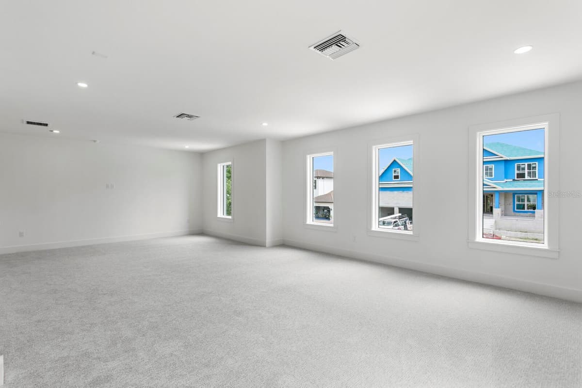 5023 DANTE AVENUE — photo 80 of 100