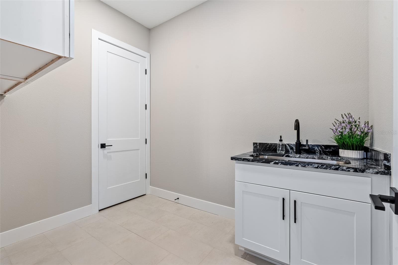 120 DEL PALMA DRIVE — photo 38 of 99