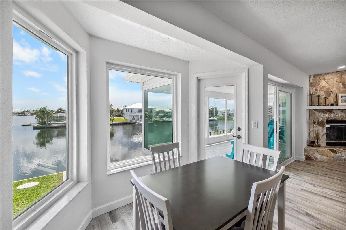 4168 ORCHID DRIVE — photo 11 of 46
