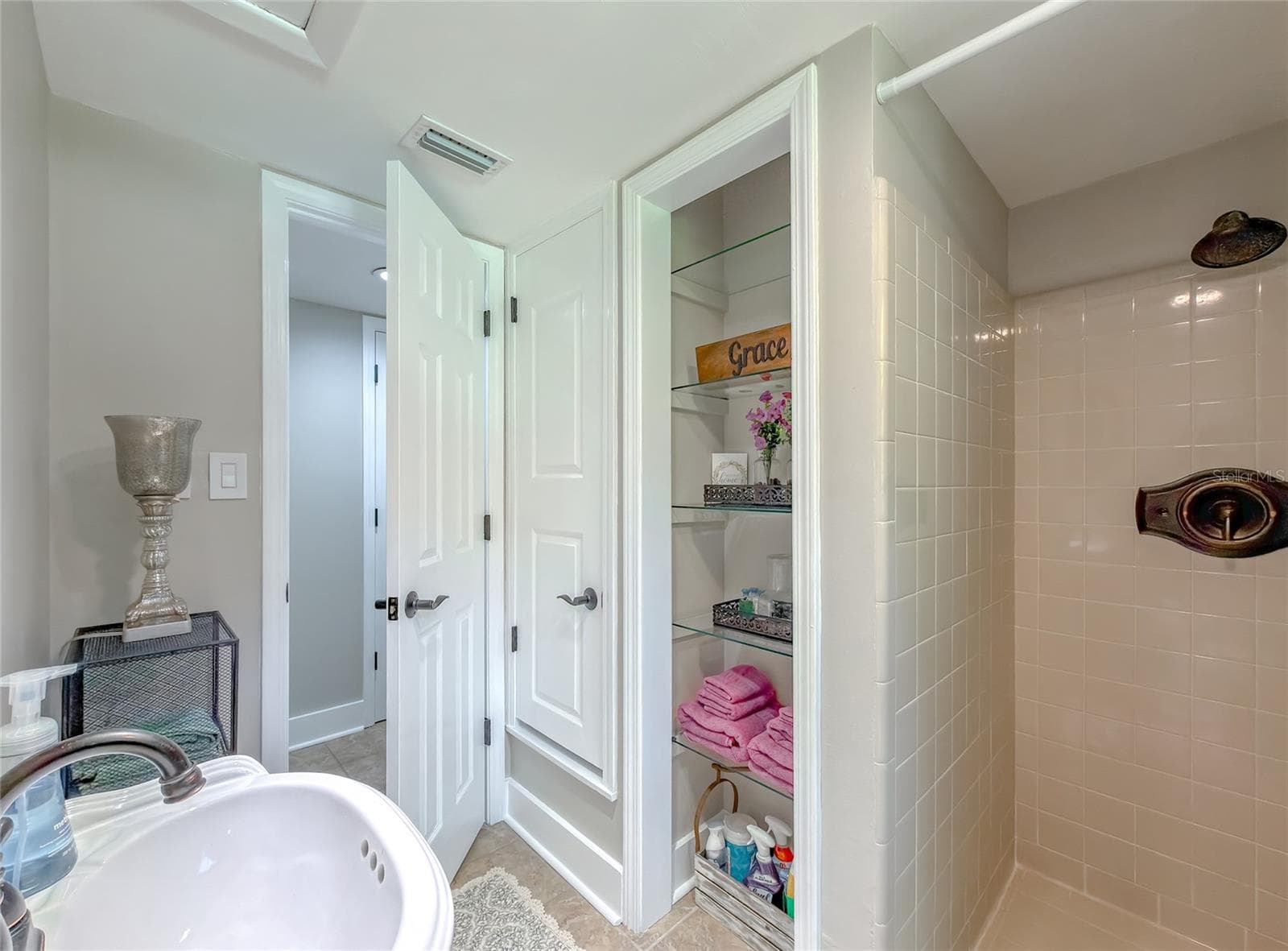 2210 WALL STREET — photo 27 of 61