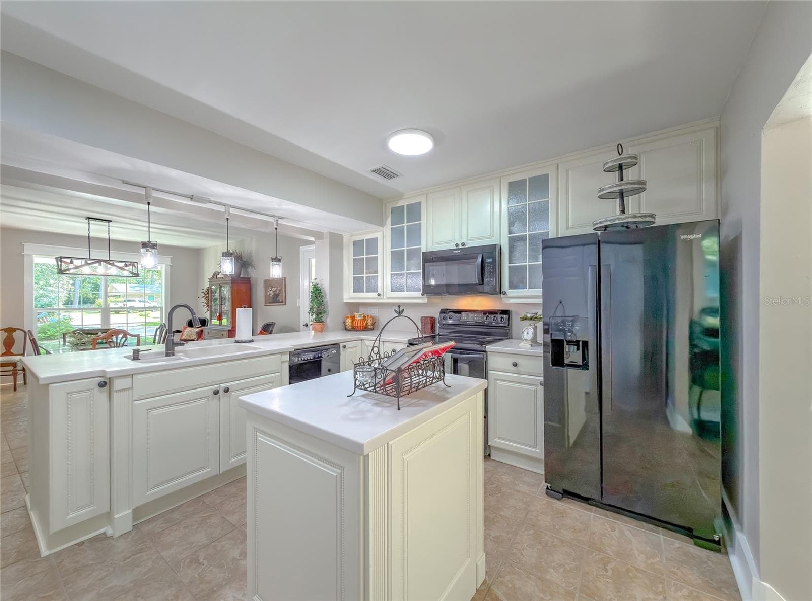 2210 WALL STREET — photo 18 of 61