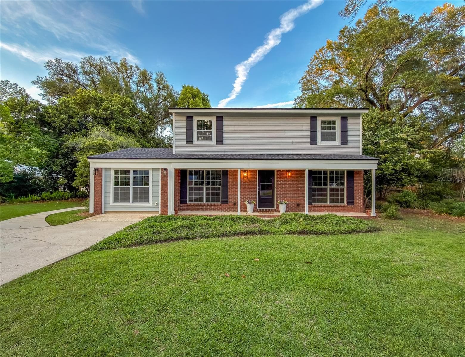 2210 WALL STREET — photo 1 of 61