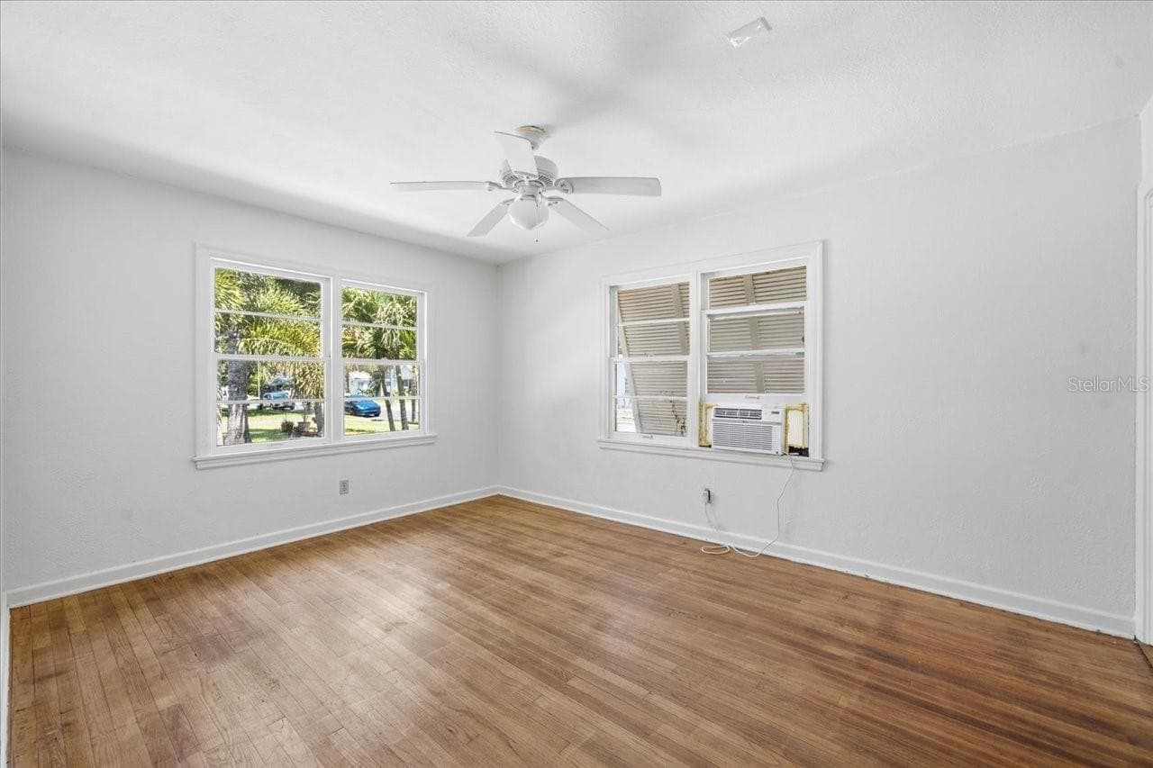 1197 GROVE STREET — photo 18 of 39