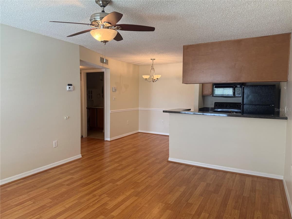 220 LAKE PARSONS GREEN — photo 6 of 31