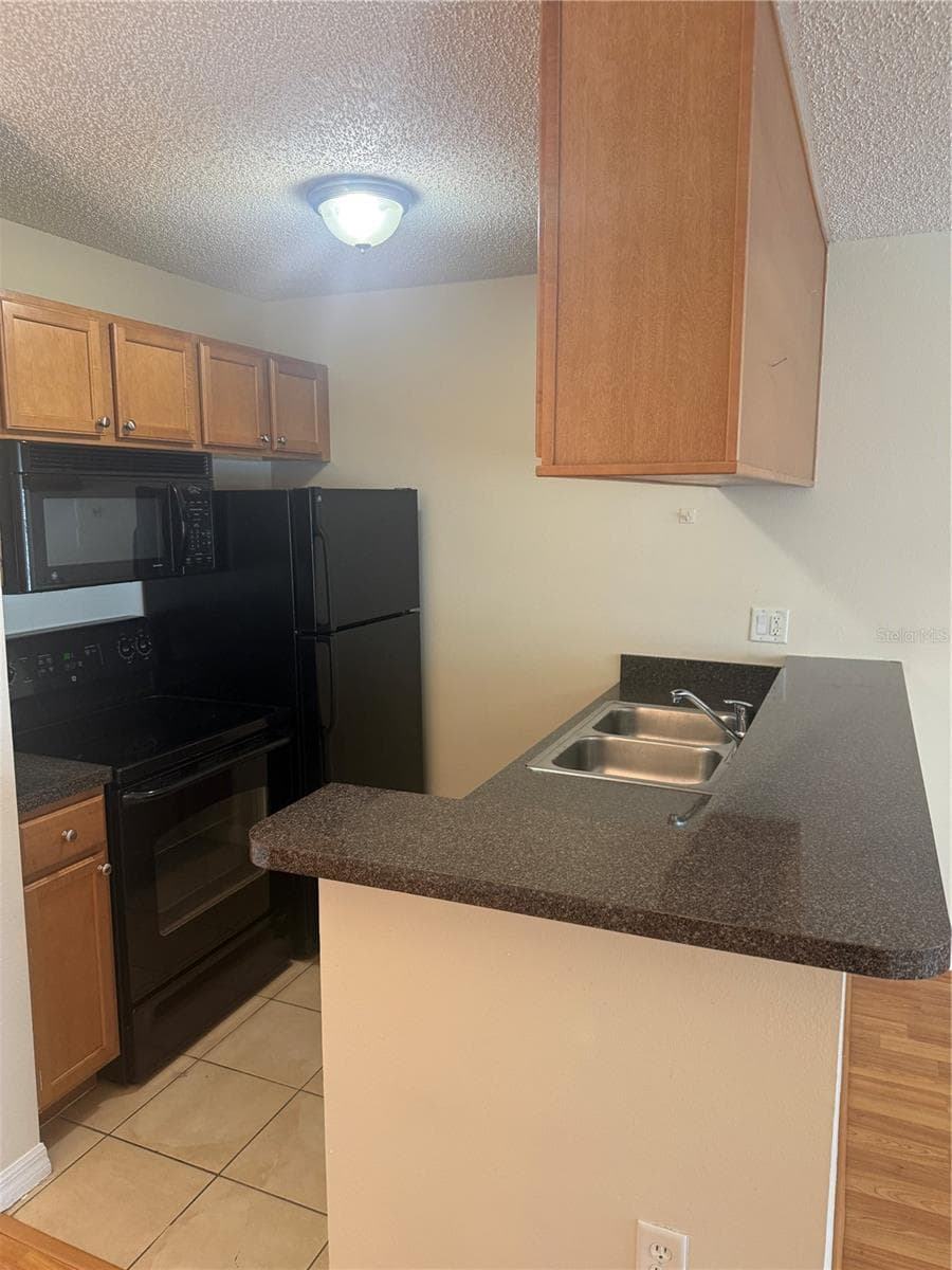 220 LAKE PARSONS GREEN — photo 8 of 31