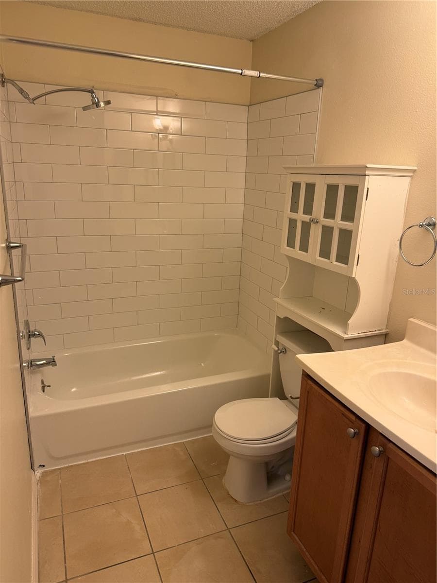 220 LAKE PARSONS GREEN — photo 18 of 31