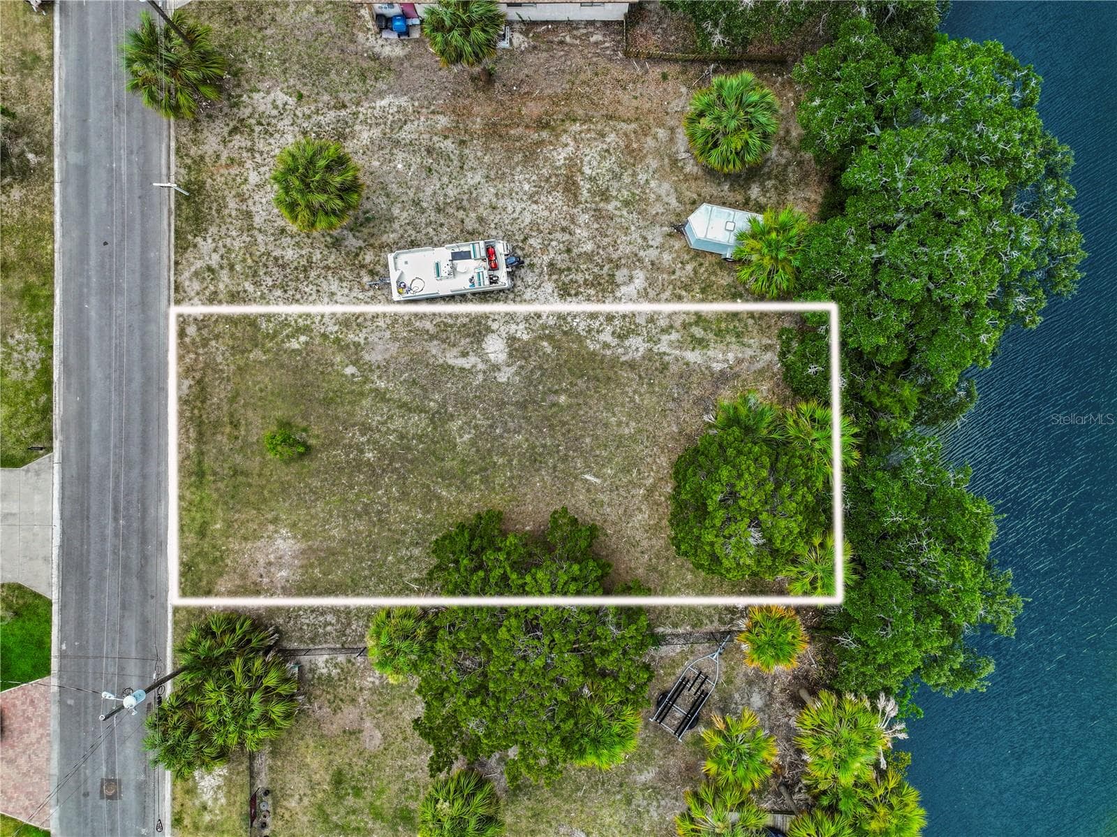 3240 SEA GRAPE DRIVE — photo 5 of 16