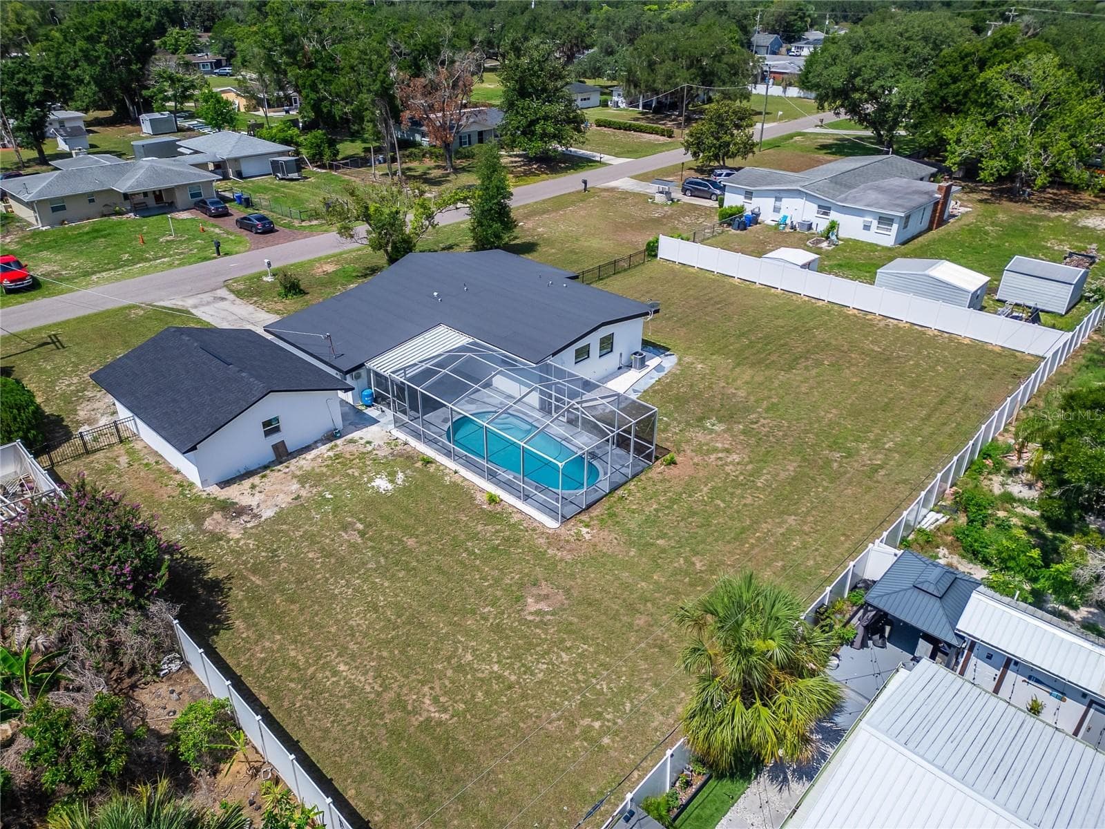 608 ECHO DRIVE — photo 65 of 92