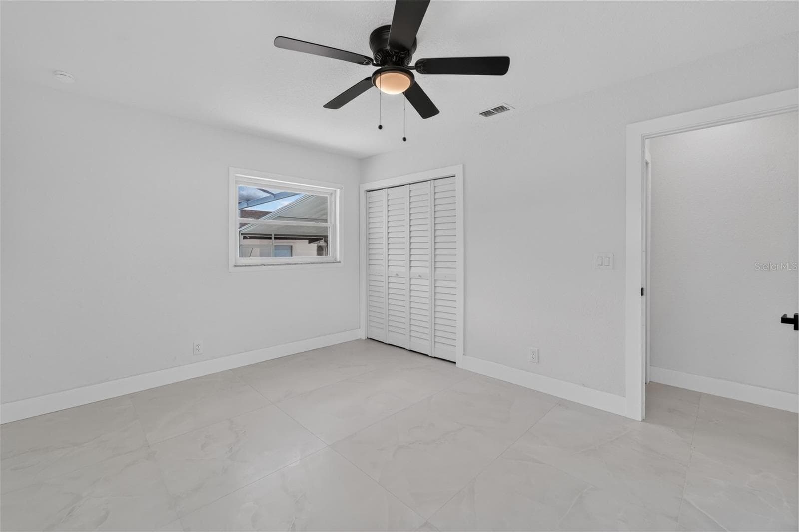 608 ECHO DRIVE — photo 25 of 92