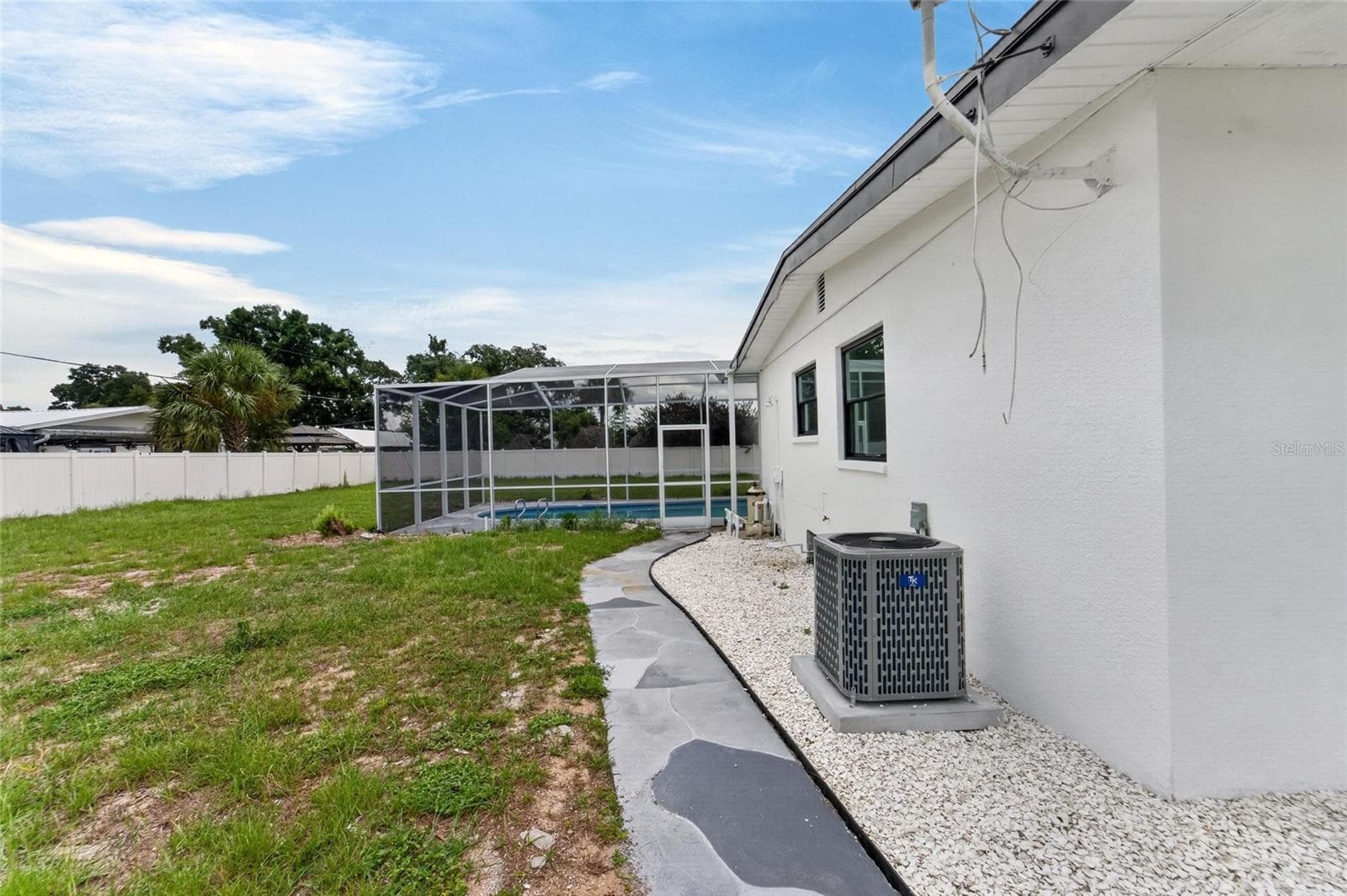 608 ECHO DRIVE — photo 81 of 92