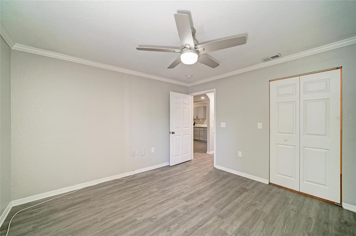 8932 MANOR LOOP — photo 25 of 49