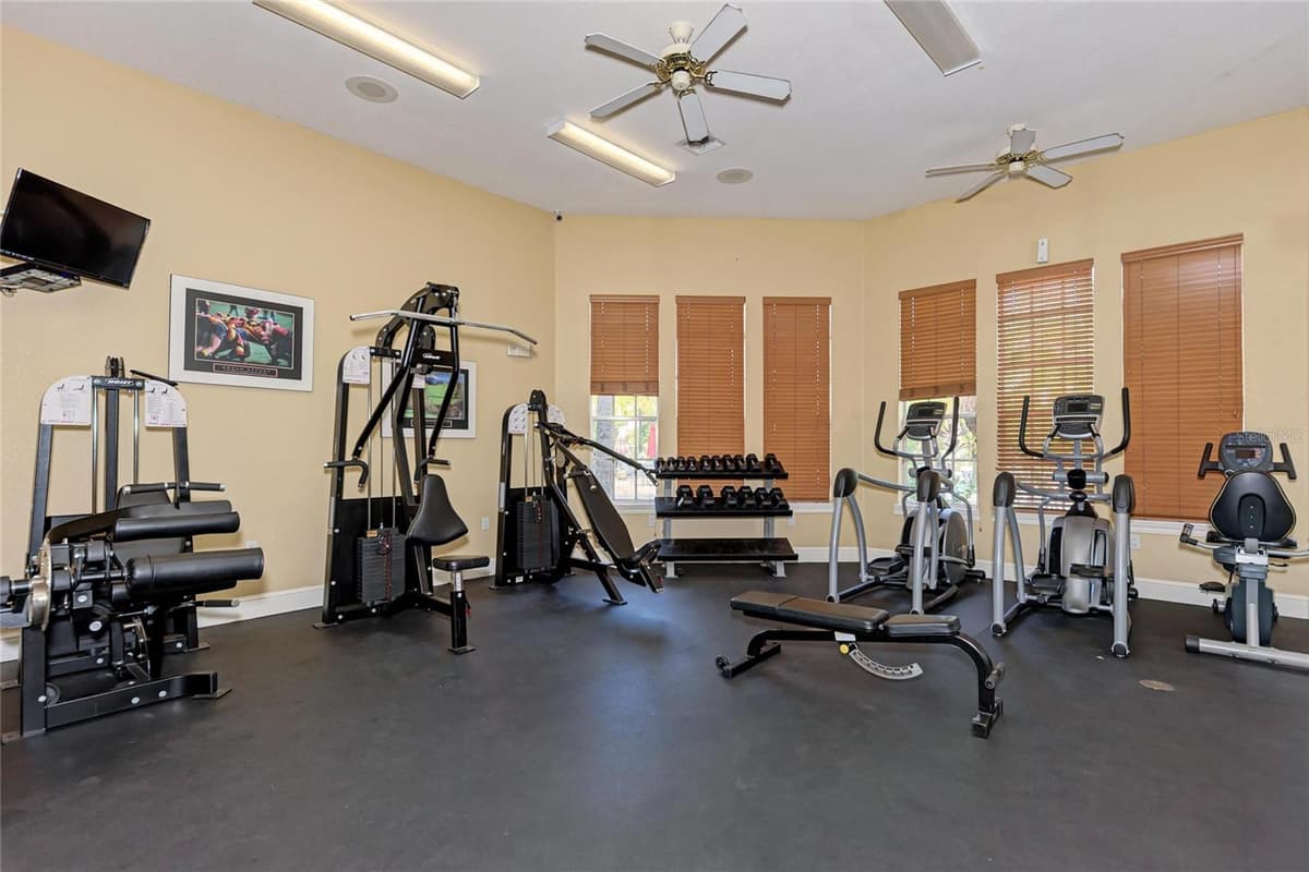 8932 MANOR LOOP — photo 45 of 49