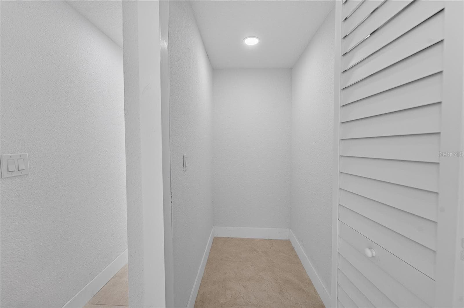 4711 LAWN AVENUE — photo 30 of 75