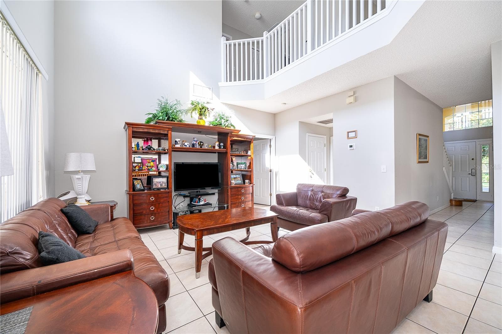 2717 FIESTA KEY DRIVE — photo 16 of 36