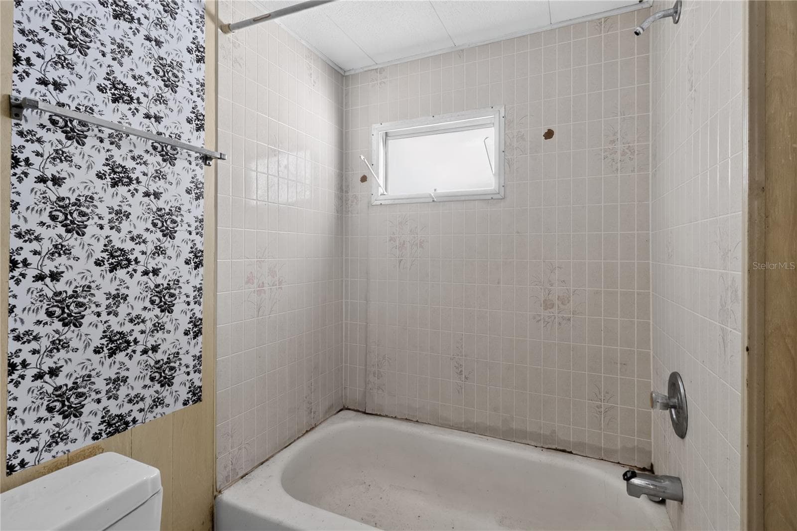 6639 TOWER DRIVE — photo 12 of 33