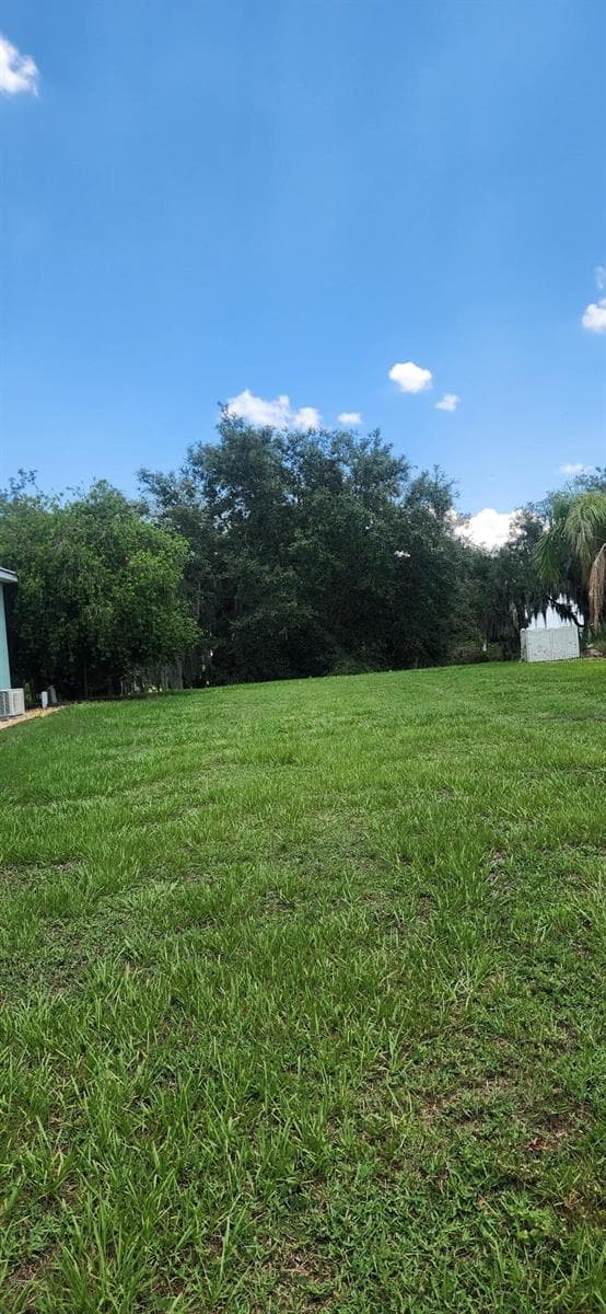 3316 FISH HAWK DR — photo 23 of 24