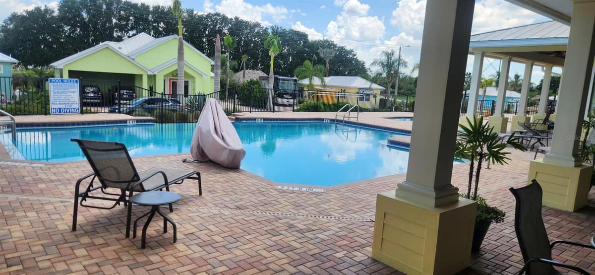 3316 FISH HAWK DR — photo 12 of 24