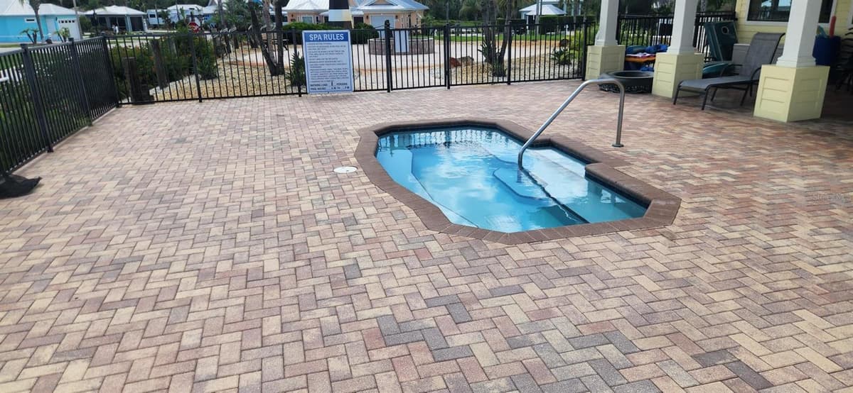 3316 FISH HAWK DR — photo 15 of 24