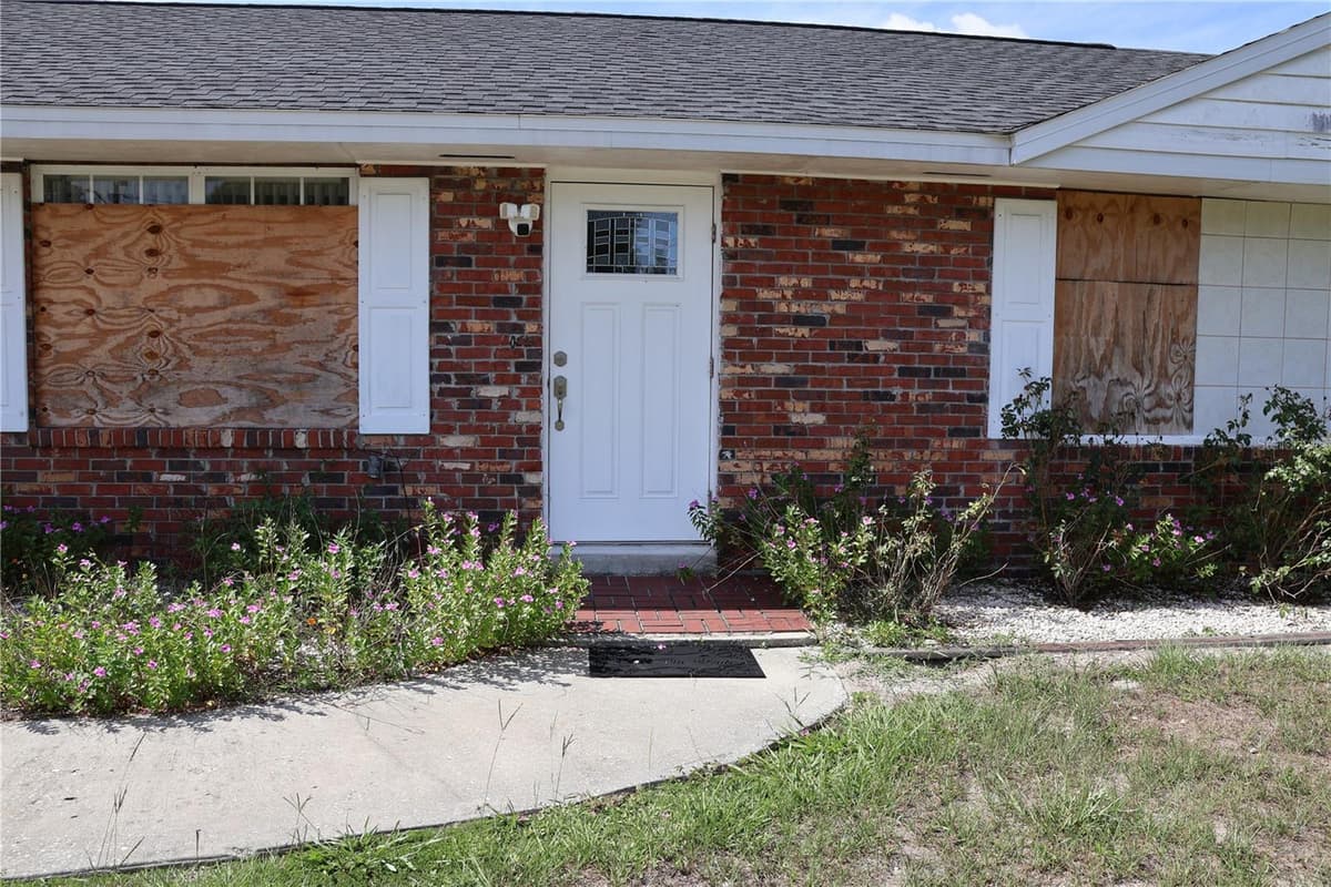 699 BAKER STREET — photo 27 of 28