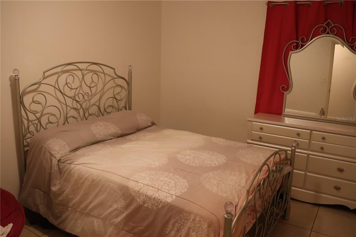 699 BAKER STREET — photo 16 of 28
