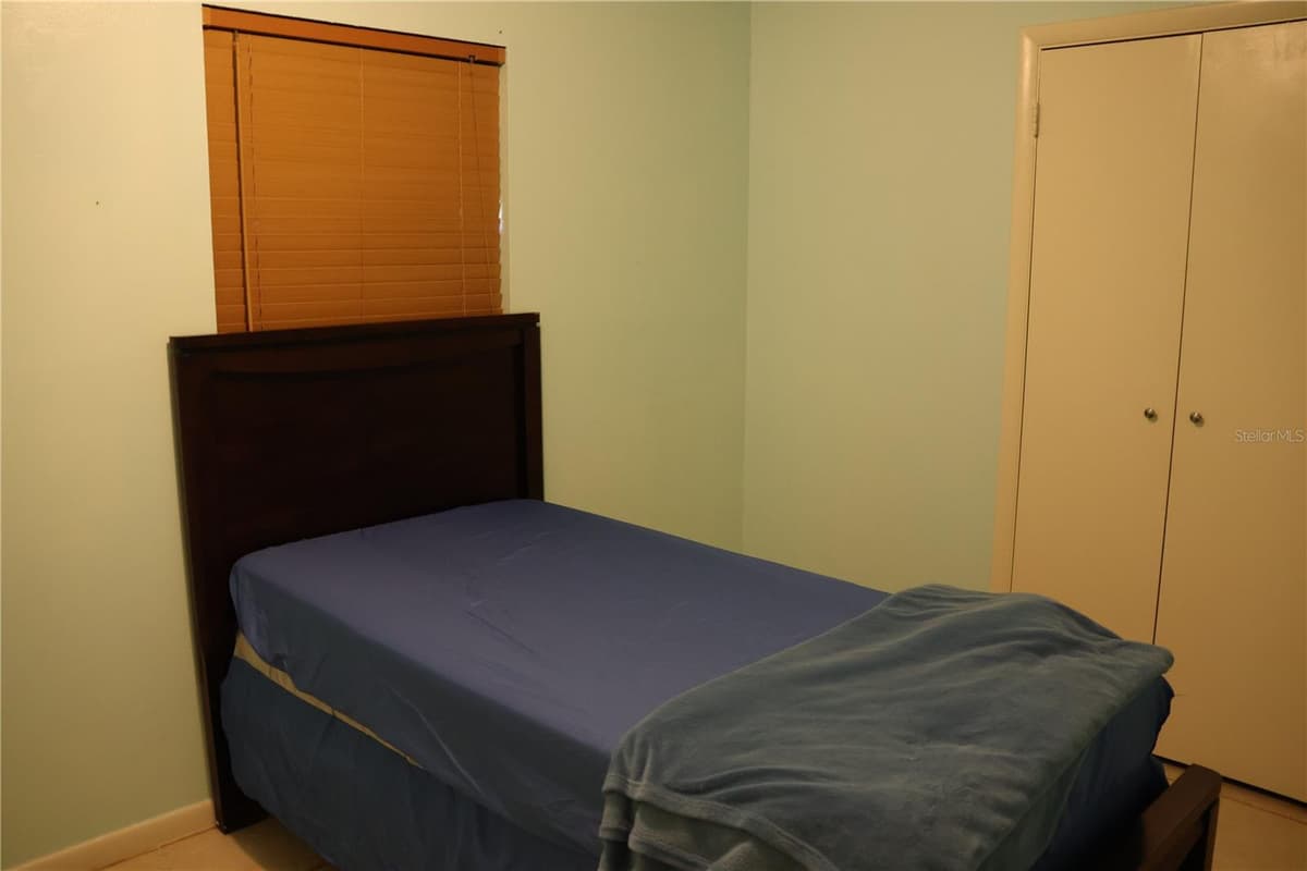 699 BAKER STREET — photo 18 of 28